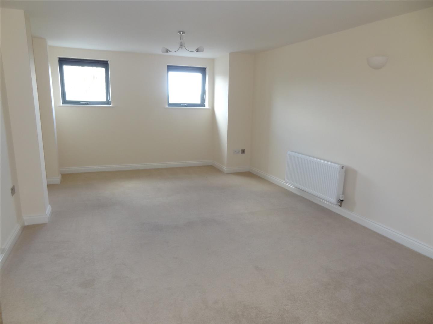 6 Wem Mill, Wem, SY4 5GB Let Agreed